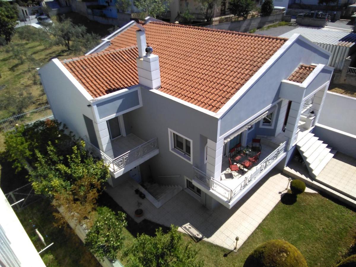 La Maison De Catherine Volos Exteriör bild