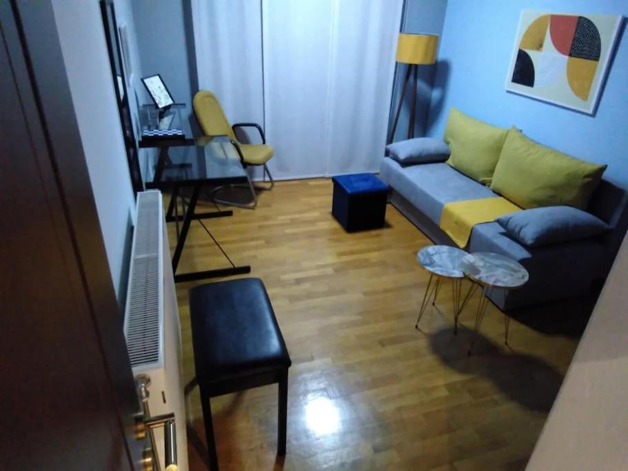 La Maison De Catherine Volos Exteriör bild