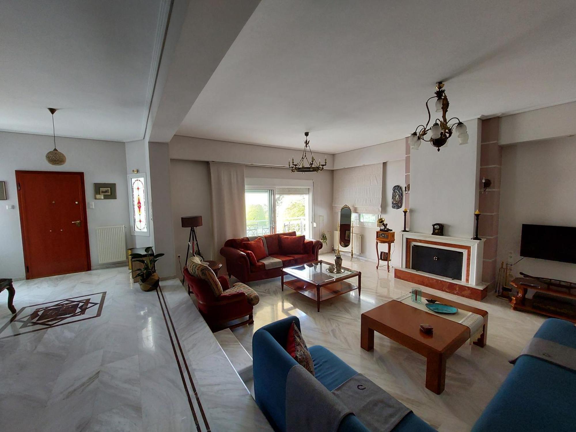 La Maison De Catherine Volos Exteriör bild